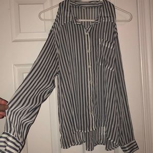 NEW Cold Shoulder Top LAST CHANCE